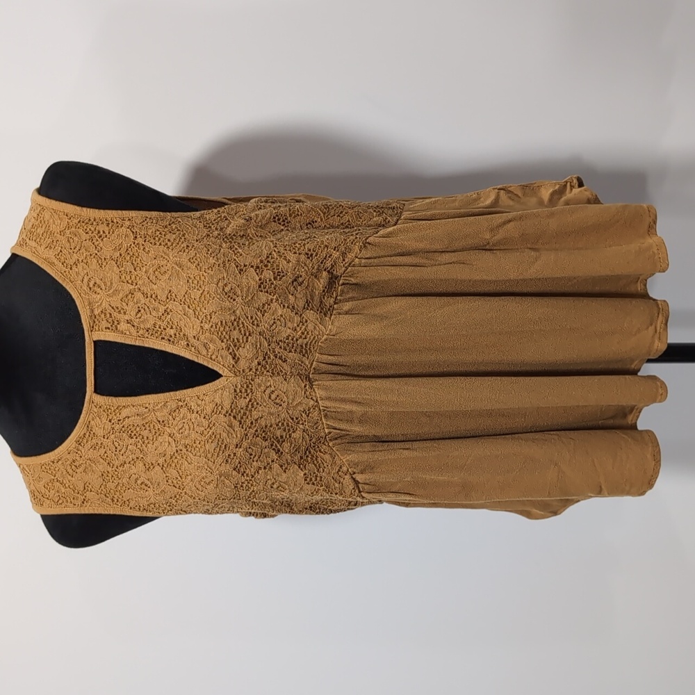 Maurices Golden Tan Lace Sleeves Tank